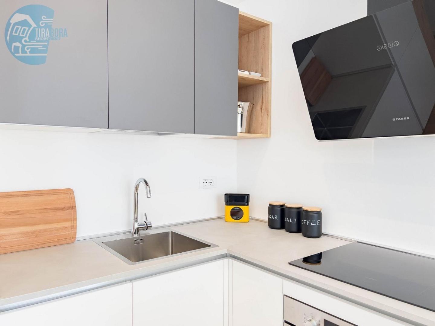 Cassa Di Risparmio 11 Tirabora Short Rent * Trieste